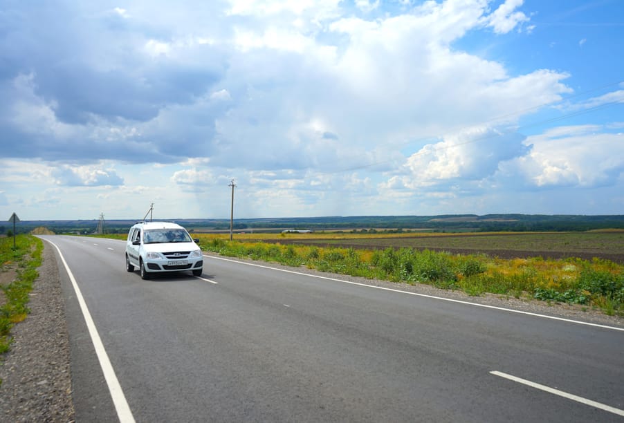 В Саратовской области в этом году отремонтируют участок дороги, ведущей к селу Колено
